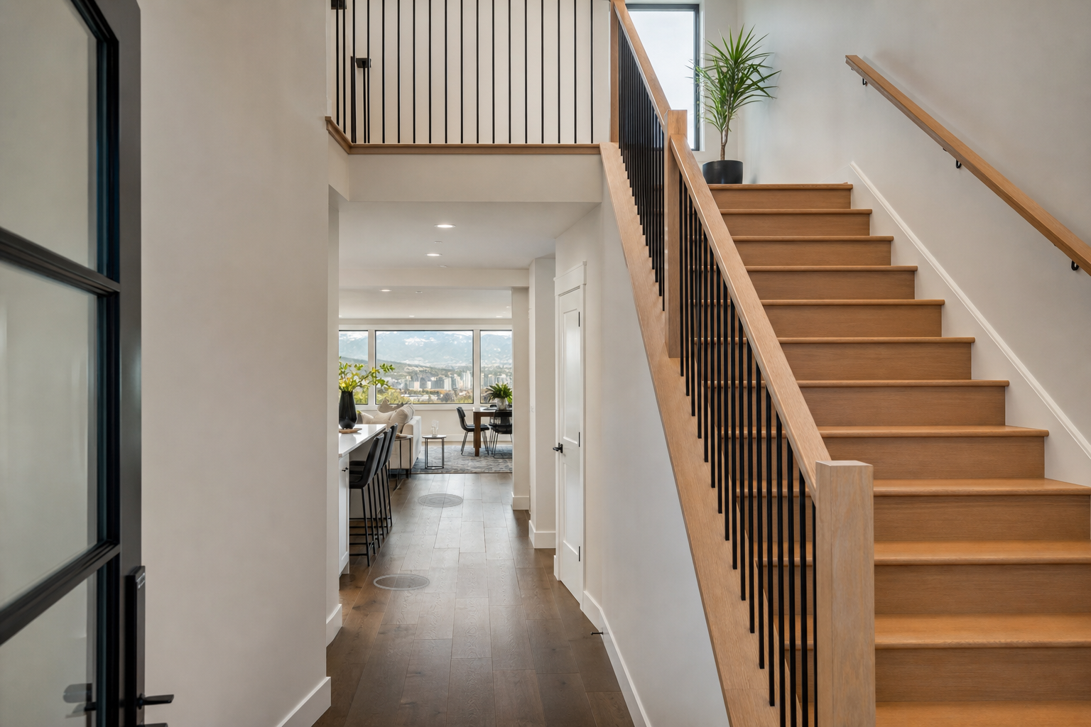 Matterport-style semi-detached or town house interior capture