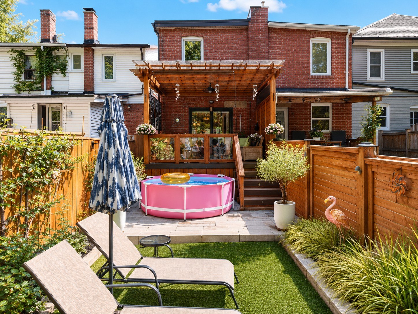 Backyard with swimming pool